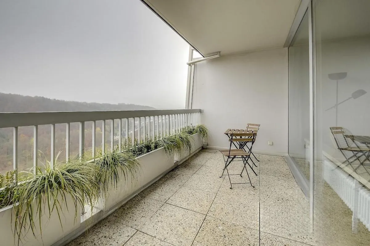 Modern 2 Bedroom Apartment With Pool And Gym Luxembourg